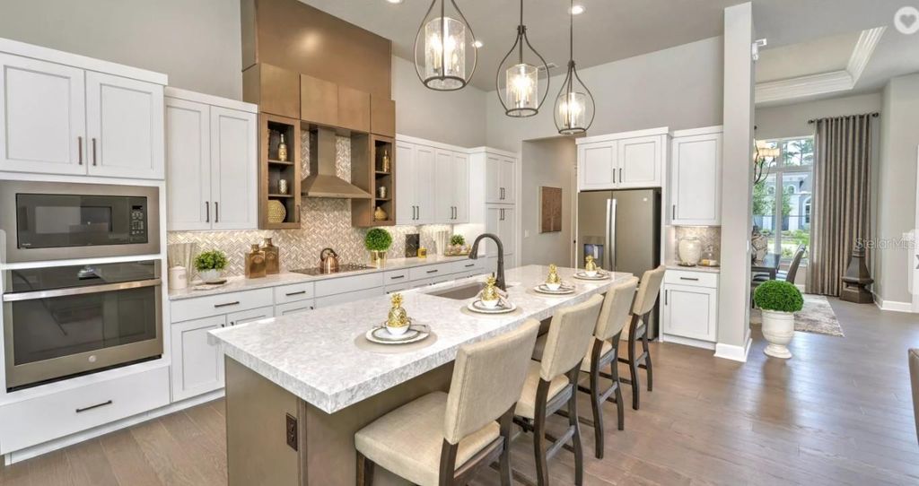 Image 3 of property listing at 11 KENSINGTON STREET, Ormond Beach, FL 32174