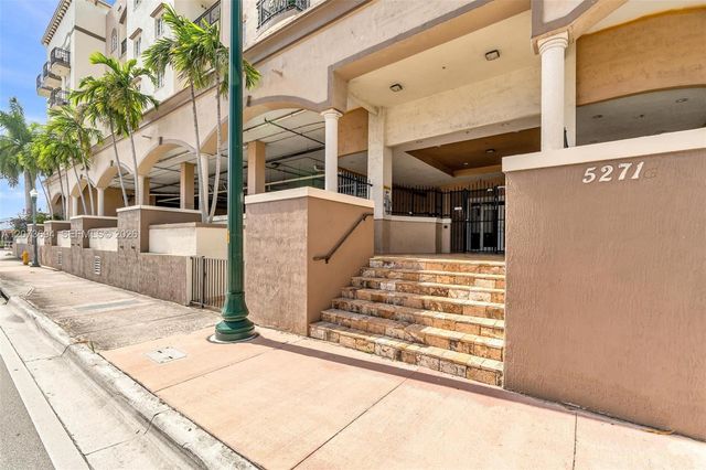 5271 SW 8th 203, Miami, FL 33134