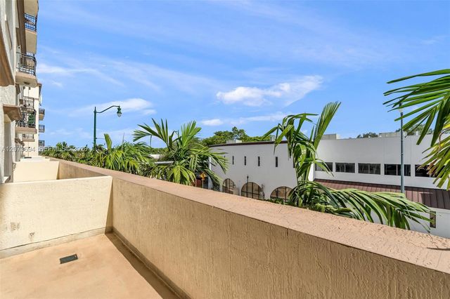 5271 SW 8th 203, Miami, FL 33134