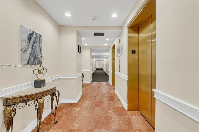 5271 SW 8th 203, Miami, FL 33134