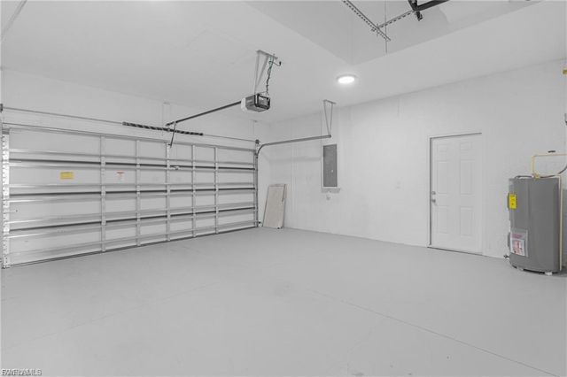 2001 NW 25th AVE, Cape Coral, FL 33993