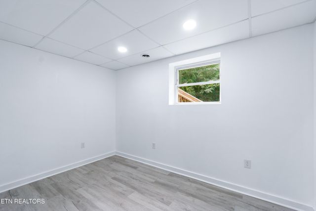 140 Charles Place, Harriman, TN 37748