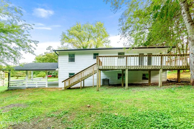 140 Charles Place, Harriman, TN 37748