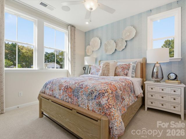 5424 Whaler Walk Way, Charlotte, NC 28226