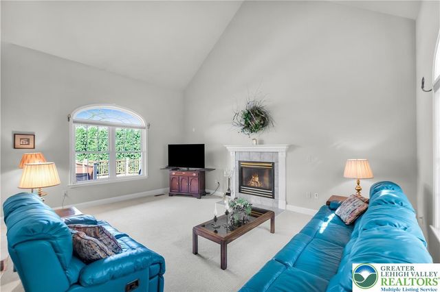 4521 Loraine Lane, Hanover Twp, PA 18017
