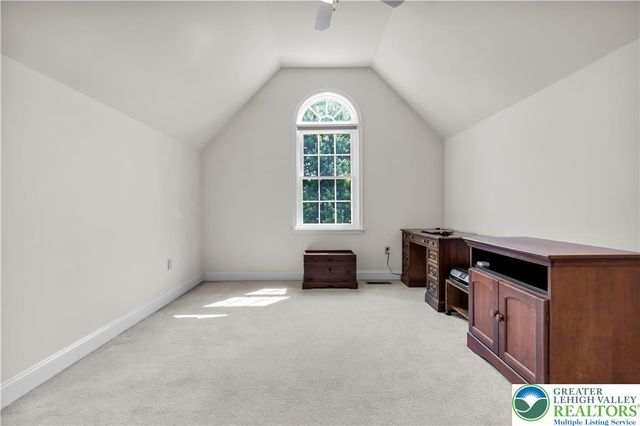 4521 Loraine Lane, Hanover Twp, PA 18017
