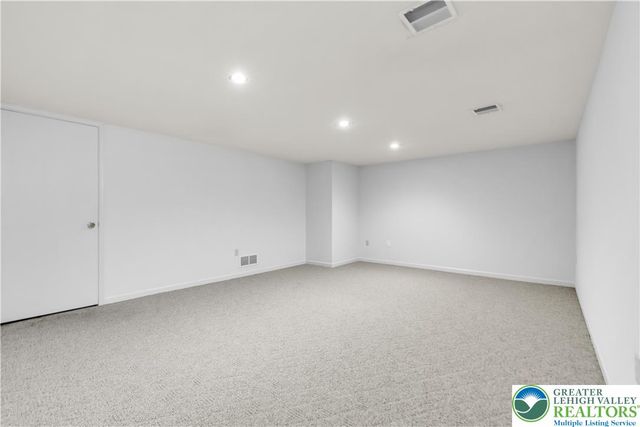 4521 Loraine Lane, Hanover Twp, PA 18017