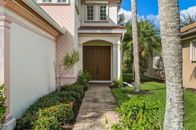 9346 Spanish Moss WAY, Bonita Springs, FL 34135