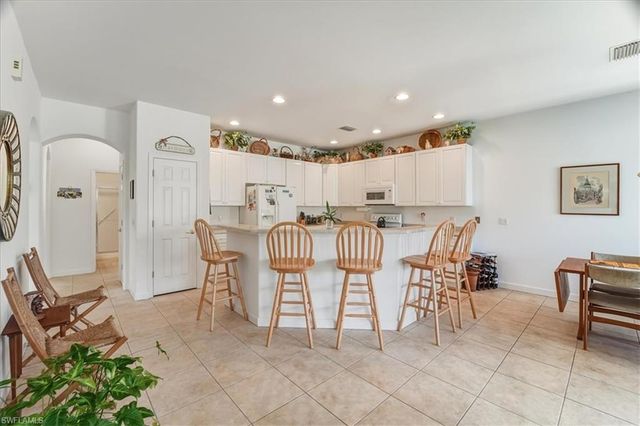 9346 Spanish Moss WAY, Bonita Springs, FL 34135