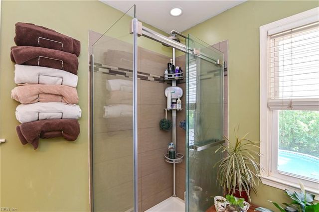 4701 Pinehurst AVE, Norfolk, VA 23513