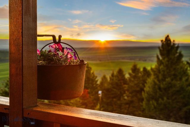 3 Highland Ranch Road, Wilsall, MT 59086