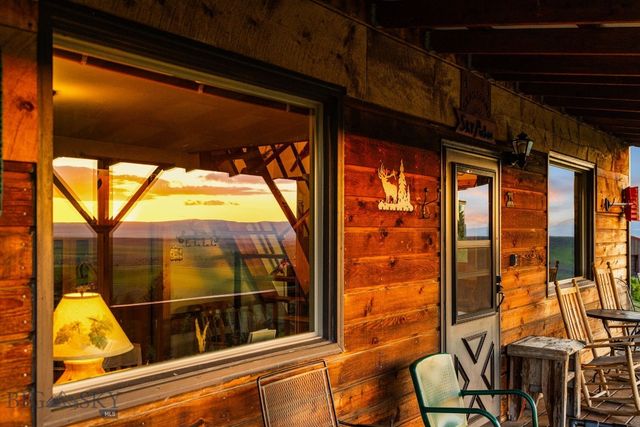 3 Highland Ranch Road, Wilsall, MT 59086