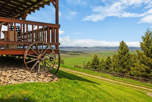 3 Highland Ranch Road, Wilsall, MT 59086