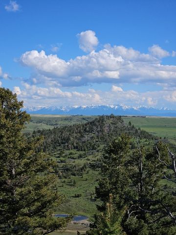 3 Highland Ranch Road, Wilsall, MT 59086