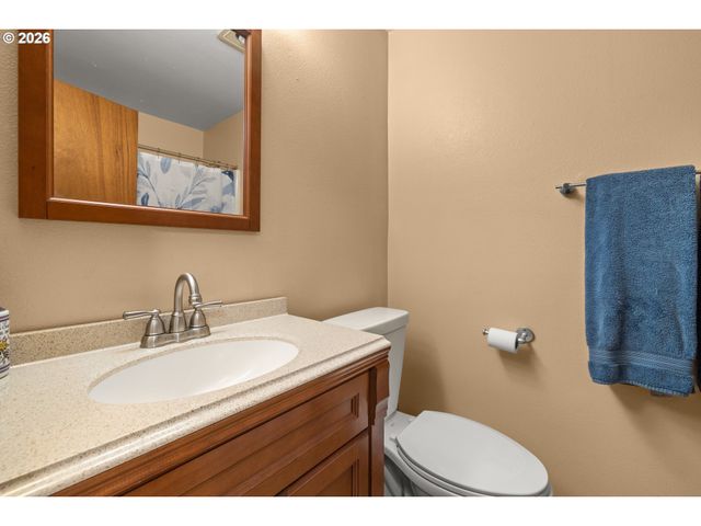 9912 Sw TRAPPER Ter, Beaverton, OR 97008