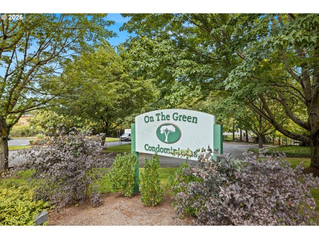 9912 Sw TRAPPER Ter, Beaverton, OR 97008