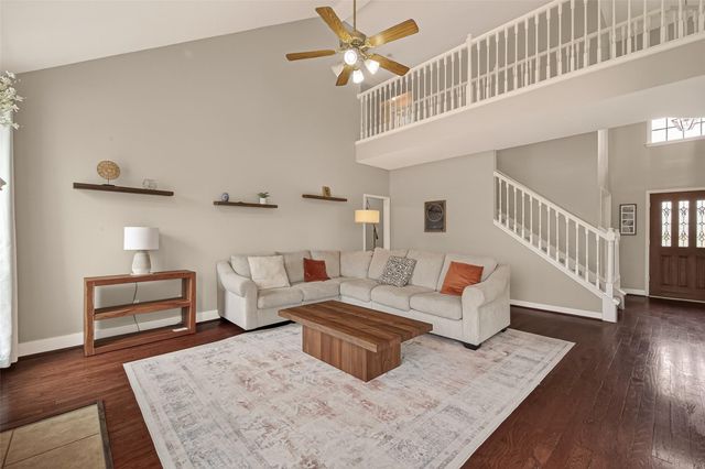 4227 N Webber Drive, Pearland, TX 77584