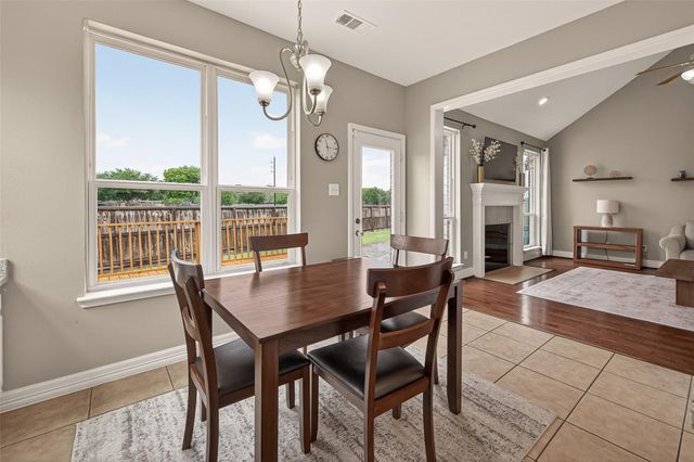 4227 N Webber Drive, Pearland, TX 77584