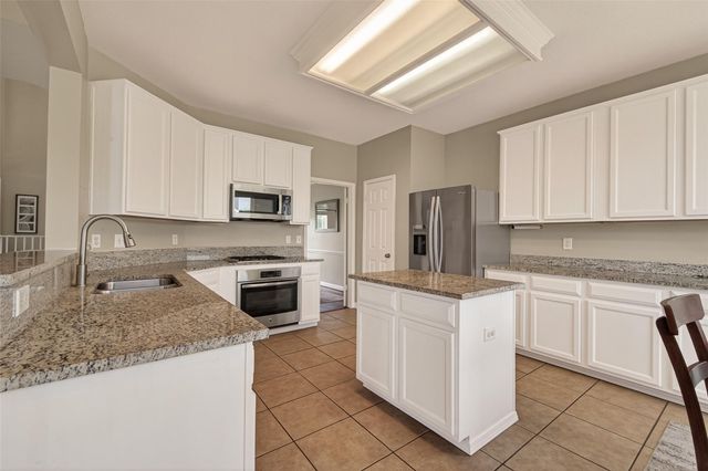 4227 N Webber Drive, Pearland, TX 77584