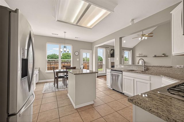 4227 N Webber Drive, Pearland, TX 77584