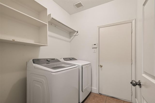 4227 N Webber Drive, Pearland, TX 77584