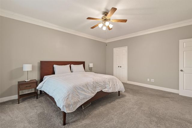 4227 N Webber Drive, Pearland, TX 77584