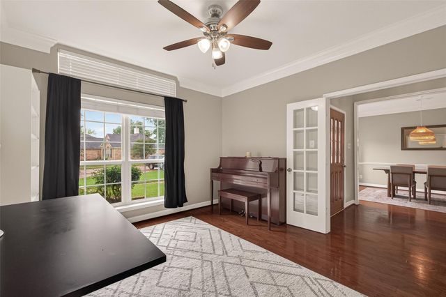 4227 N Webber Drive, Pearland, TX 77584