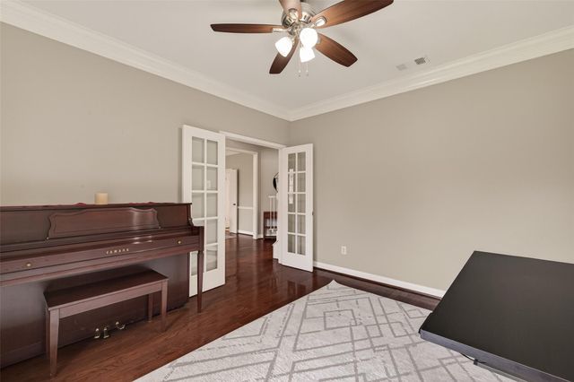 4227 N Webber Drive, Pearland, TX 77584