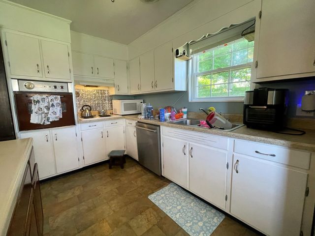 611 Lakeland Drive, NE, Cleveland, TN 37312