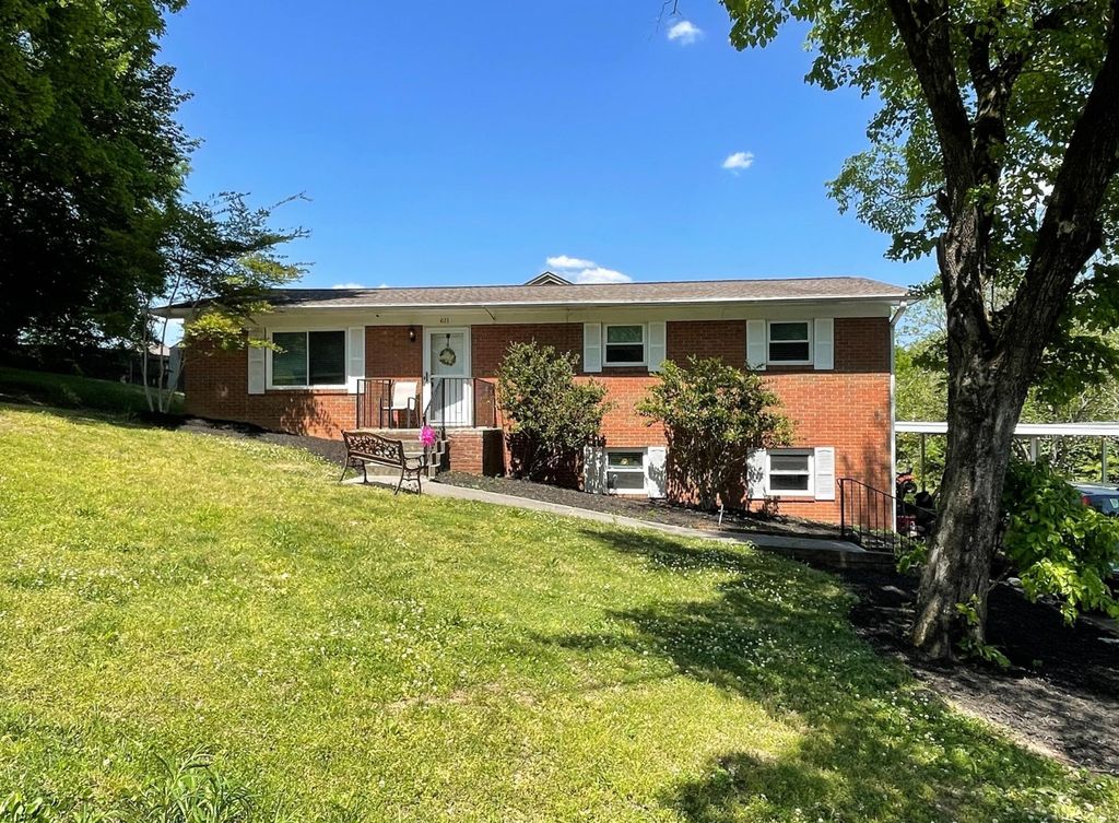 611 Lakeland Drive, NE, Cleveland, TN 37312