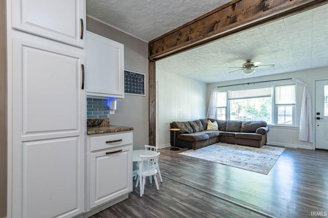 2812 Eastern Avenue, Bedford, IN 47421