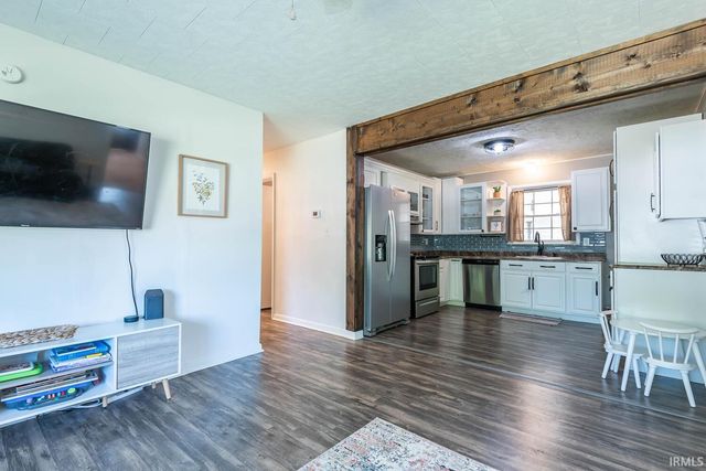 2812 Eastern Avenue, Bedford, IN 47421