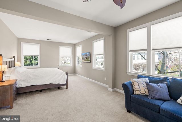 22879 COURTLAND PARK DR, Brambleton, VA 20148