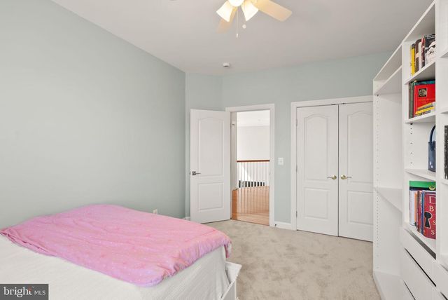 22879 COURTLAND PARK DR, Brambleton, VA 20148