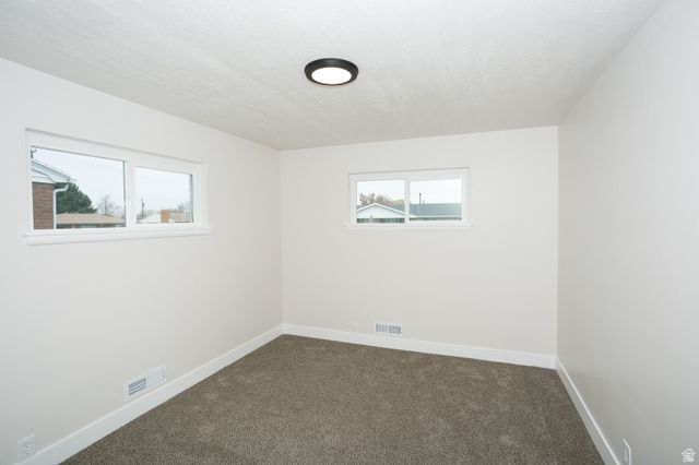 139 W COLUMBIA DR, Midvale, UT 84047