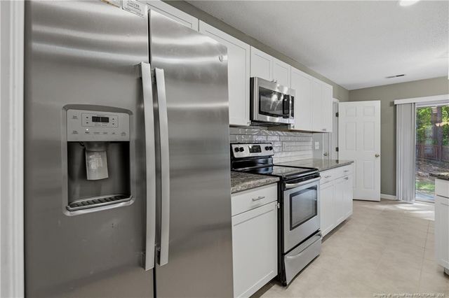 49 Ravens Wood Circle, Sanford, NC 27332