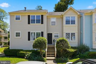 210-C FERNWOOD PL, Warrenton, VA 20186