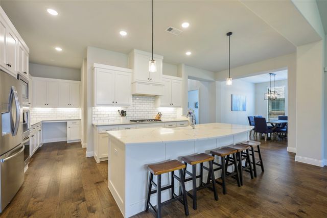 3812 Ironbark Way, Mckinney, TX 75071