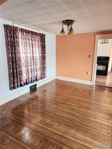 256 Auburn Avenue, Buffalo, NY 14213