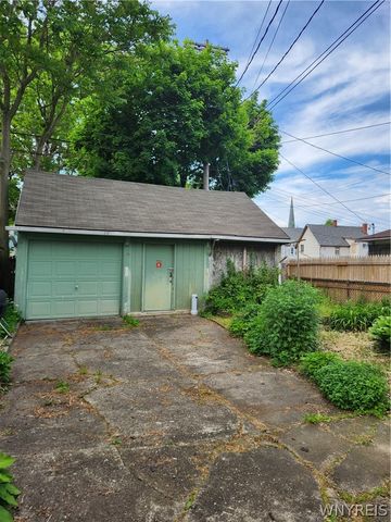 256 Auburn Avenue, Buffalo, NY 14213