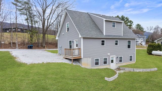 29 Victor Place, Rutland City, VT 05701