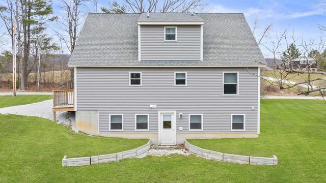 29 Victor Place, Rutland City, VT 05701