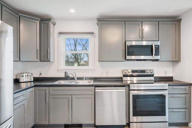 29 Victor Place, Rutland City, VT 05701