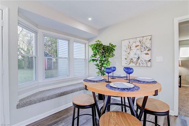 116 Rollingswood RD, Chesapeake, VA 23325