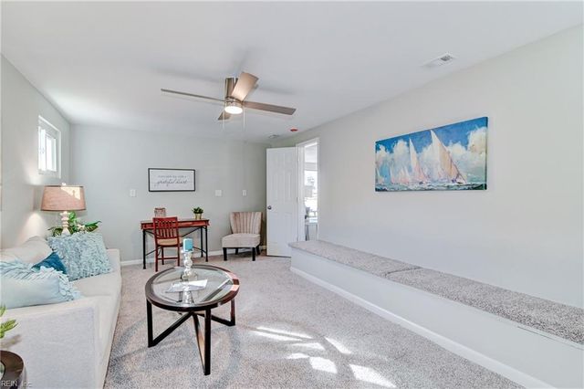 116 Rollingswood RD, Chesapeake, VA 23325