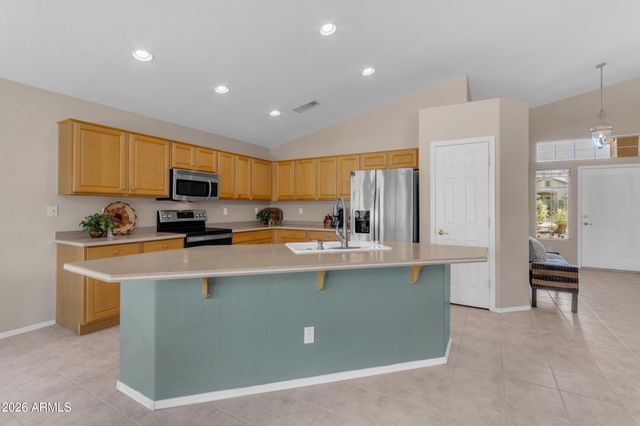 17422 W ROCK LEDGE Road, Goodyear, AZ 85338