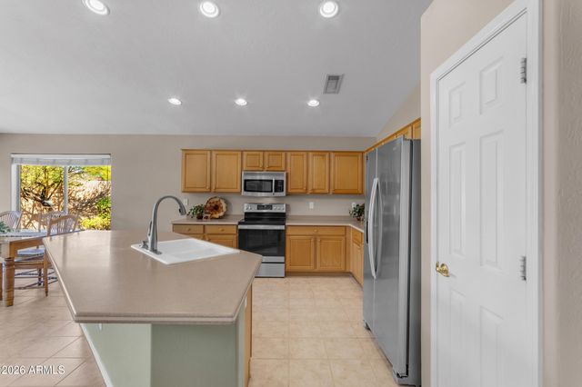 17422 W ROCK LEDGE Road, Goodyear, AZ 85338
