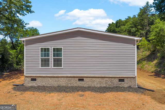 226 Mineral Springs Conn, Demorest, GA 30535