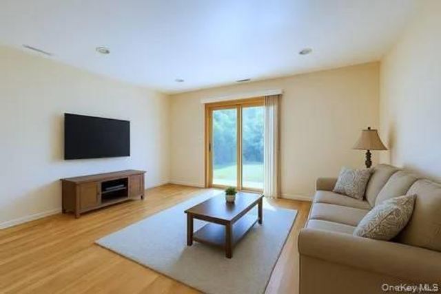 16032 11th Avenue, Whitestone, NY 11357