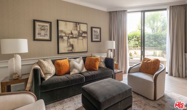 300 N Swall Drive 105, Beverly Hills, CA 90211